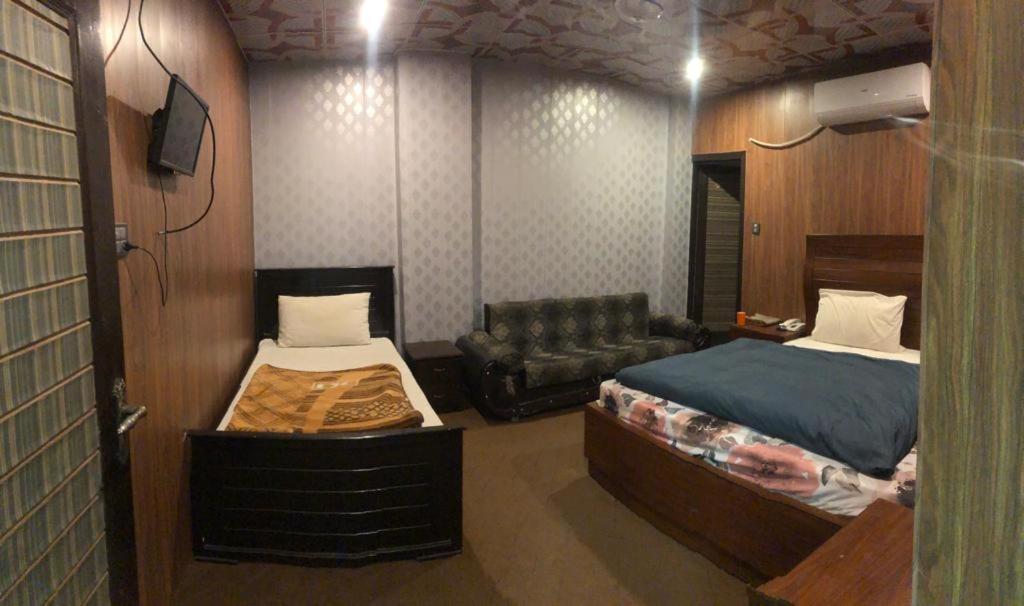 Zara Residence 1 Saidu Sharif Екстер'єр фото