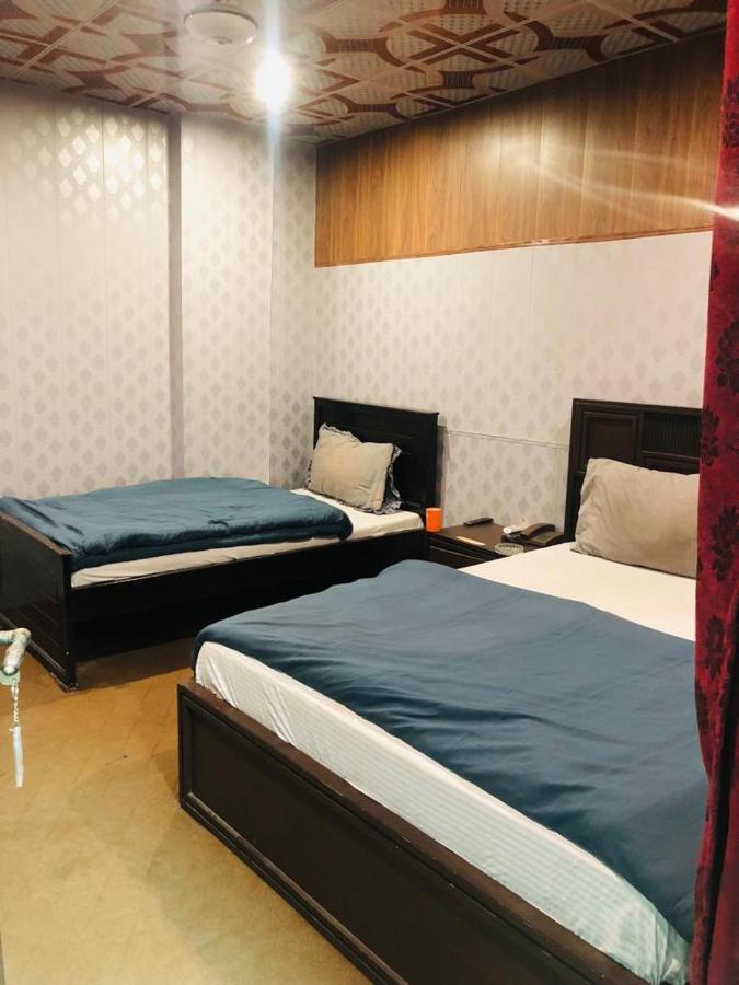 Zara Residence 1 Saidu Sharif Екстер'єр фото